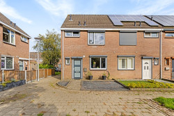 Oudesaag 14, Steenbergen